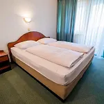 Leski Dvor