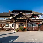 Leski Dvor