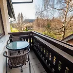 Leski Dvor Gostinjska kuća Lesce (Upper Carniola)