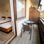 Gostinjska kuća Leski Dvor 3*