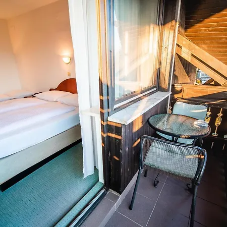 Guest house Leski Dvor Lesce (Upper Carniola)