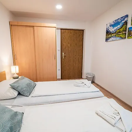 Leski Dvor Gasthof 3*