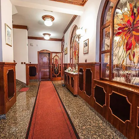 Guest house Leski Dvor Lesce (Upper Carniola)