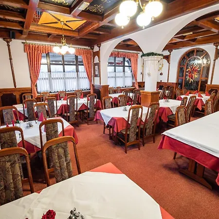 Leski Dvor Guest house Lesce (Upper Carniola)