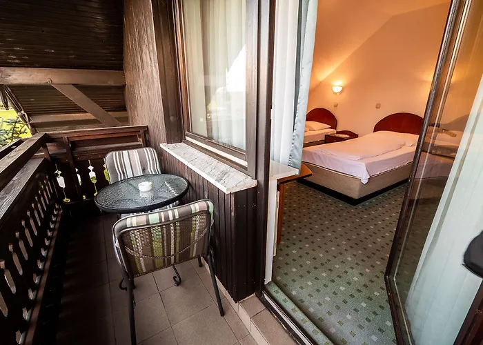 Leski Dvor 3* Lesce (Upper Carniola)