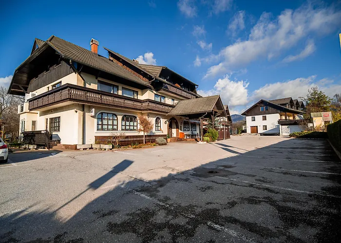 Leski Dvor Maison d'hôtes